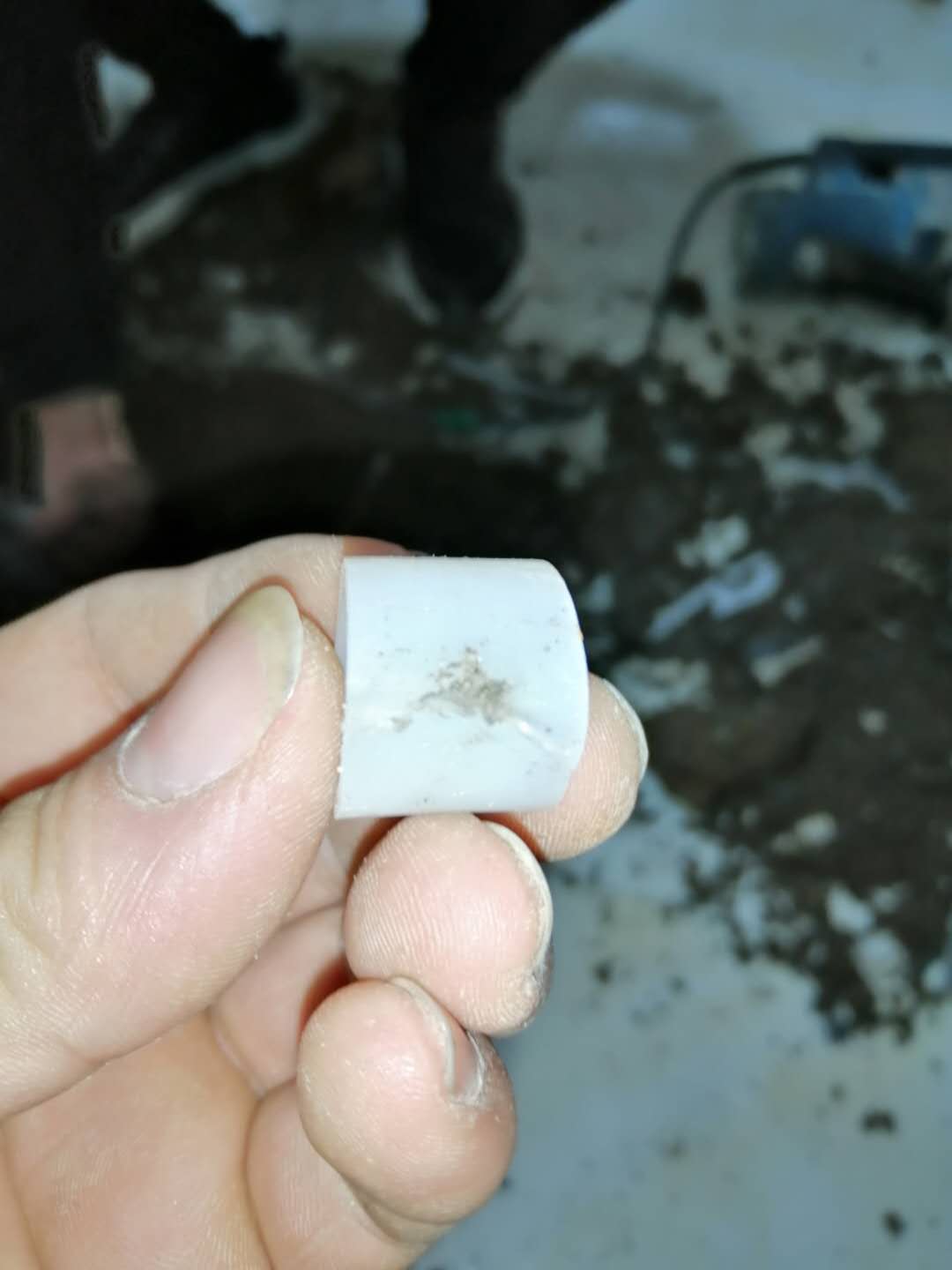 吴堡家里地暖漏水了怎么办？